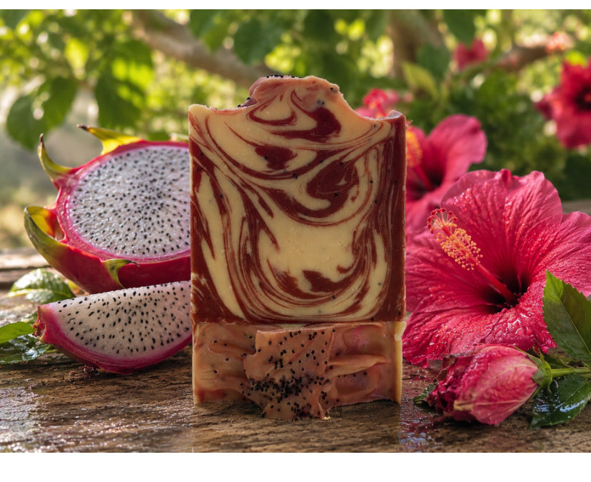 Exfoliating Dragonfruit & Hibiscus  Poppy Seeds/ Exfoliante